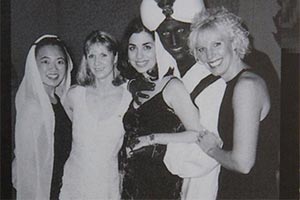 Трюдо извинился за фотографию с черным гримом