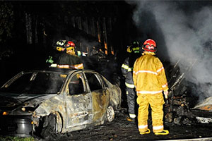 Три человека скорели в пожаре
