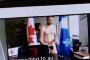 Голый член парламента от Либералов "выступил" на видеоконференции