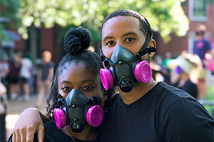 Занимайтесь сексом в масках