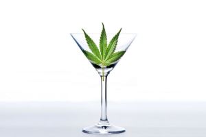 Пивоварня выпустит напитки с марихуаной