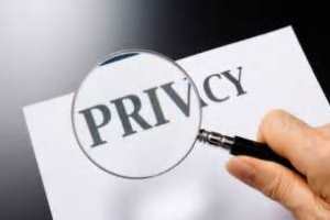 60-ти летняя Канада качала порно?