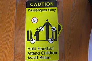 Не держитесь за поручни на эскалаторе – штраф $100 и наручники