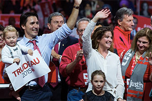 Канадцы выбрали либералов