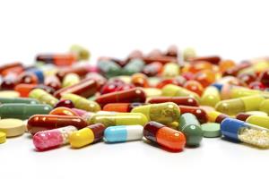 Альберта тратит на медицину $2.4 миллиона в час