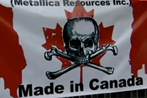 Сотни людей заблокировали центр Торонто в знак протеста