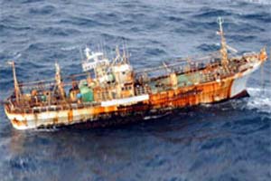 Японский траулер найден в Канаде