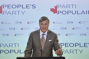 Maxime Bernier сократит иммиграцию до 100 – 150 тысяч человек в год