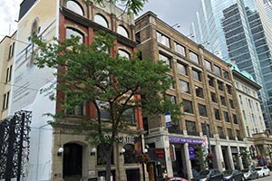 Правительство Трюдо лишает иммигрантов гражданства