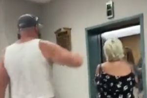 Мужчина приставал к заместителю премьер-министра Канады