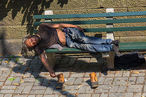 Что делать со штрафами бездомных?