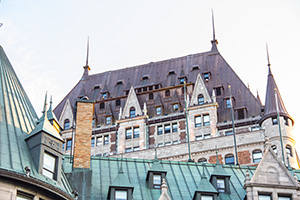 Постоянные резиденты не хотят клясться королеве