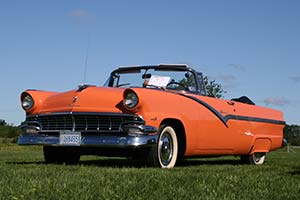 По Gardiner Expressway со скоростью 167