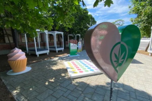 Cannabis Carnival в Торонто