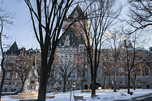 2 погибших и 5 ранены в Квебеке в результате нападения с мечом