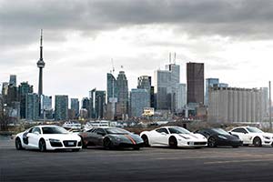 Центр Торонто откроют для парковок по ночам