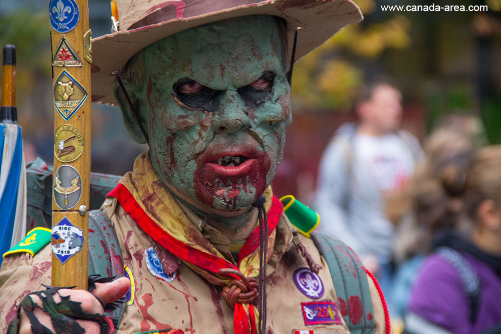 Toronto Zombie Walk 2013 фотография