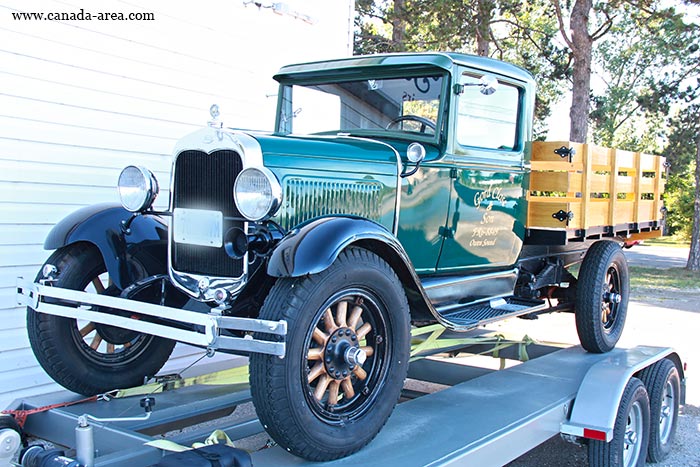 Старинная машина