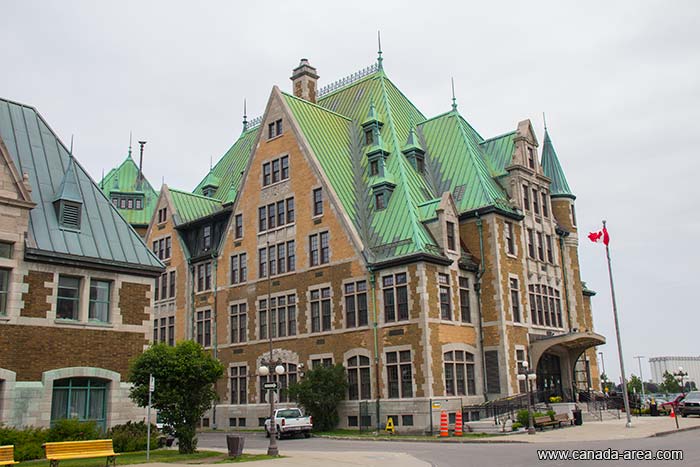 Железнодорожный вокзал в Квебек Сити